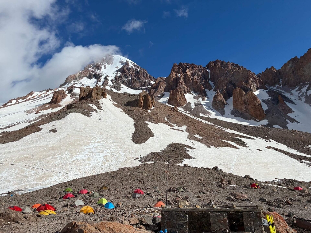 Kazbek_Gruziya_palatochny_lager